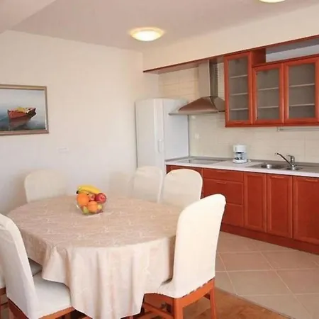 Apartament Marin - Two Bedroom With Balcony And Sea View *